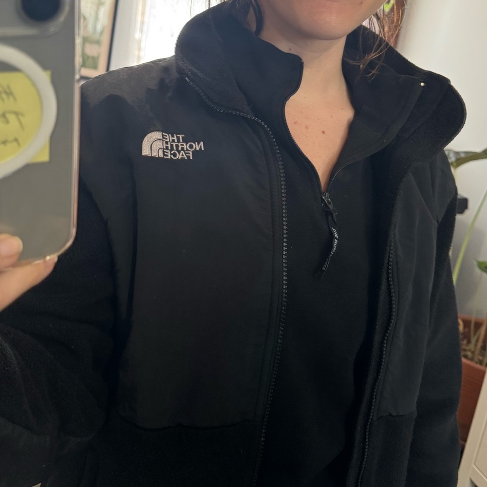 The North face Fleece Jacket - Picture 5 of 5